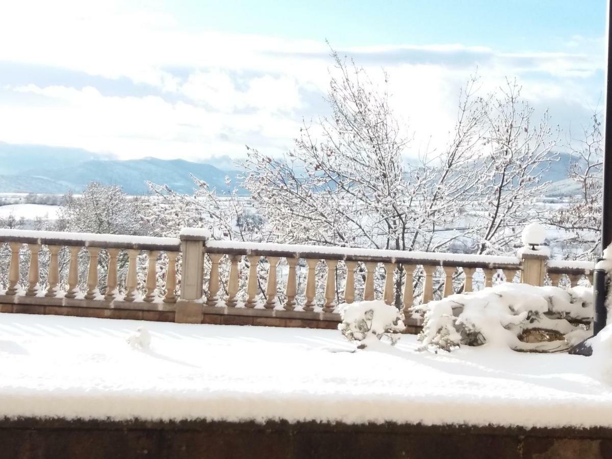 Apartamento nuevo céntrico en jaca Esterno foto