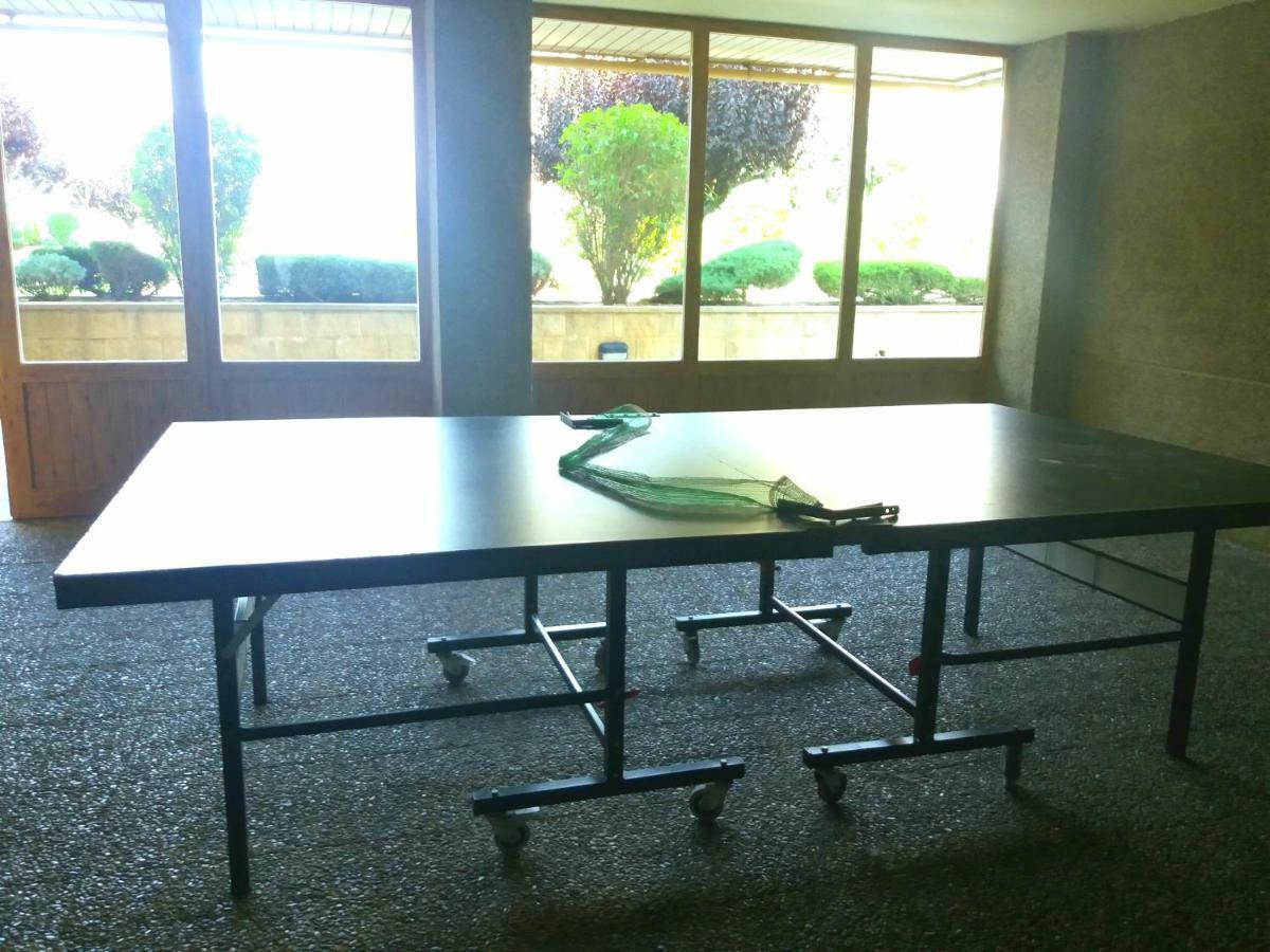 Apartamento nuevo céntrico en jaca Esterno foto